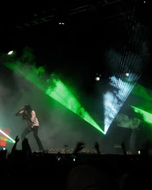 Zhu